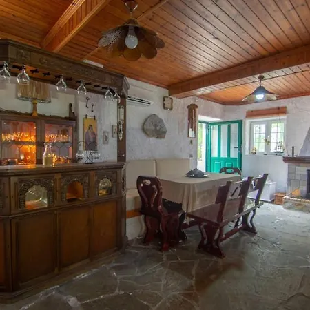 Holiday home Traditional Meson Yerakarion
